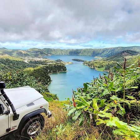 Vila Alojamento Santa Cruz Lagoa  Exteriér fotografie
